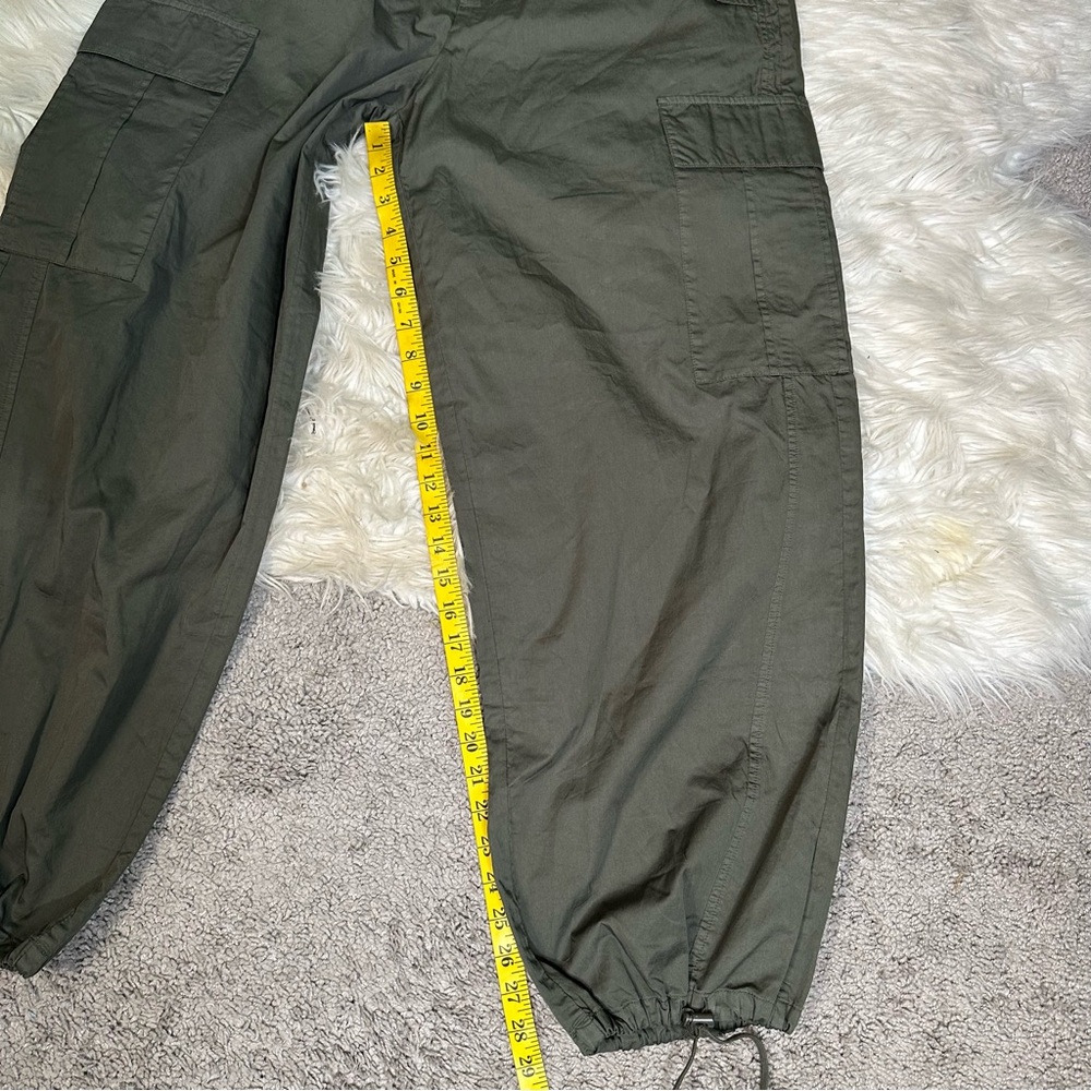 Nwt Good American PARACHUTE PANT Fatigue olive Green Pants - Picture 7 of 12